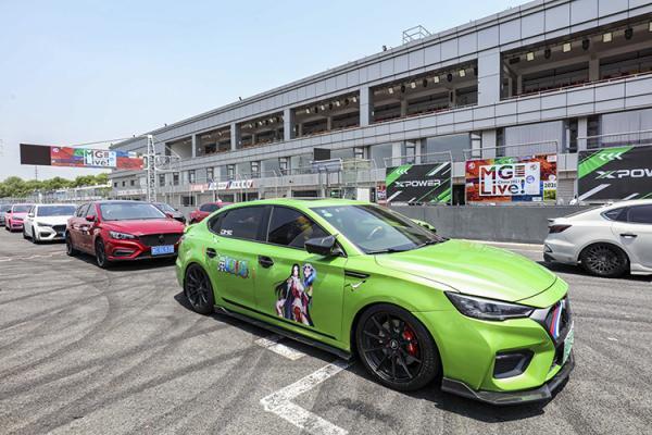 305匹马力，赛道内贴地驰骋，『MG6 X POWER』的初次试驾体验