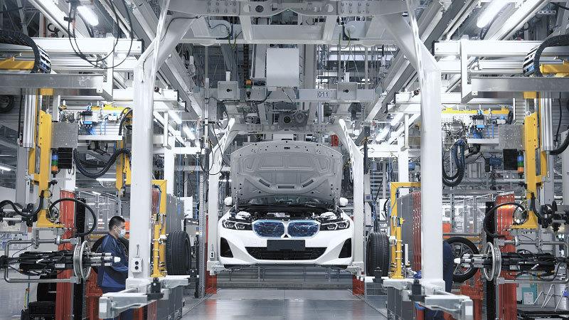 售34.99万/CLTC续航526公里 BMW i3里达工厂下线