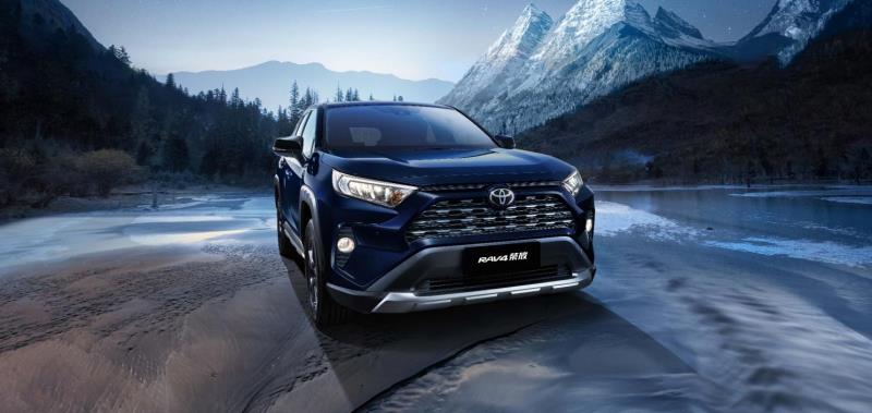 双擎动力能文能武，RAV4荣放2022款畅享驾趣无忧