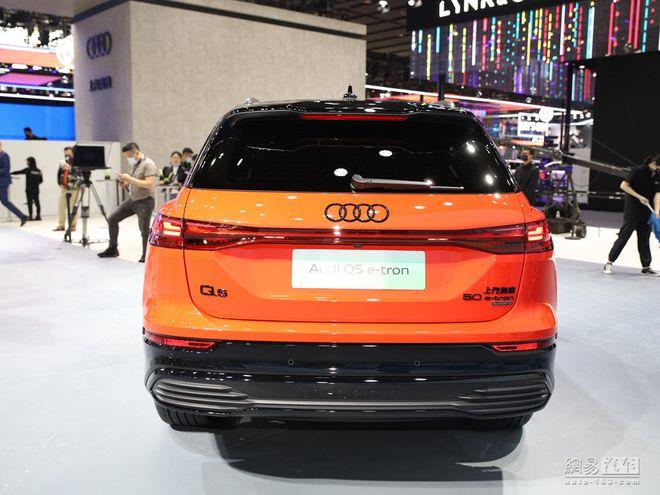 40多万的奥迪7座SUV 明年上市的Q5 e-tron香么