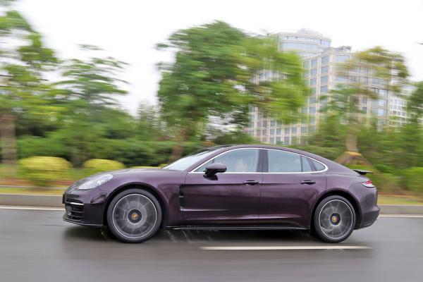 试驾保时捷新款Panamera 完美进化