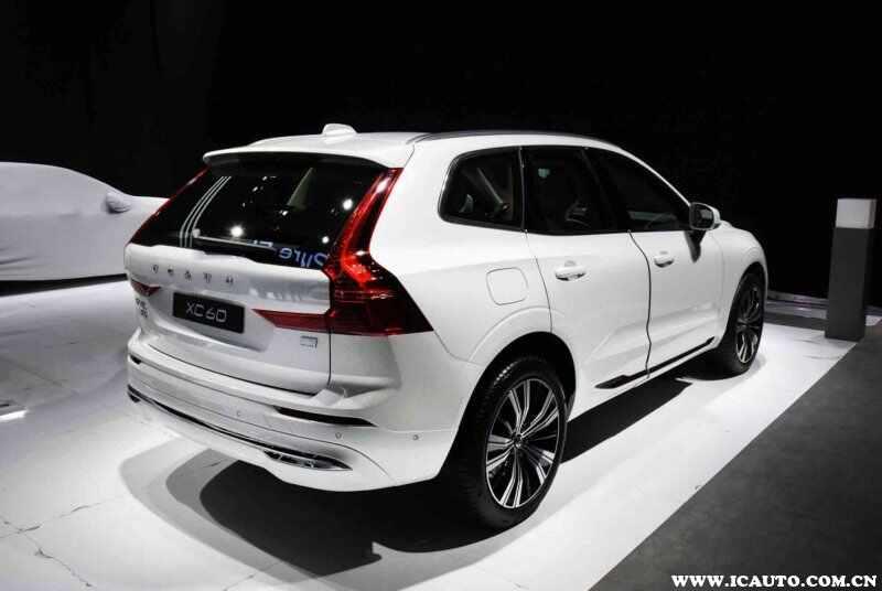 沃尔沃XC60插电混动值得买吗？沃尔沃XC60t8混合动力怎么样