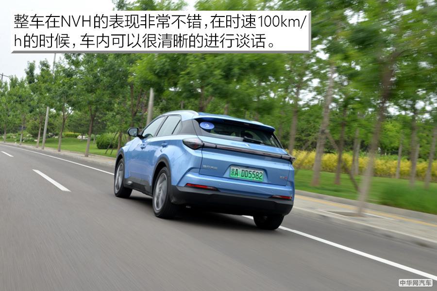 让每一次出行更从容 试驾哪吒U电动SUV